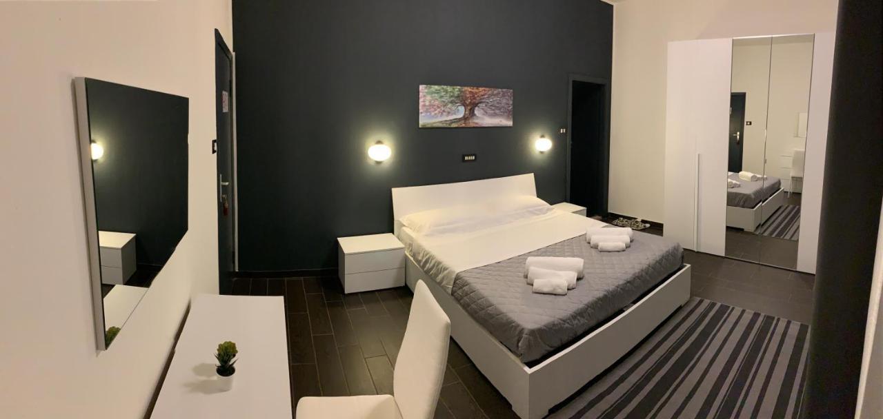 Hotel Neyra Beach 里米尼 外观 照片
